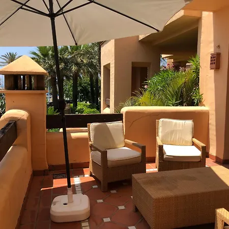 Apartment 1138: Front Line 2 Bed At San Pedro *